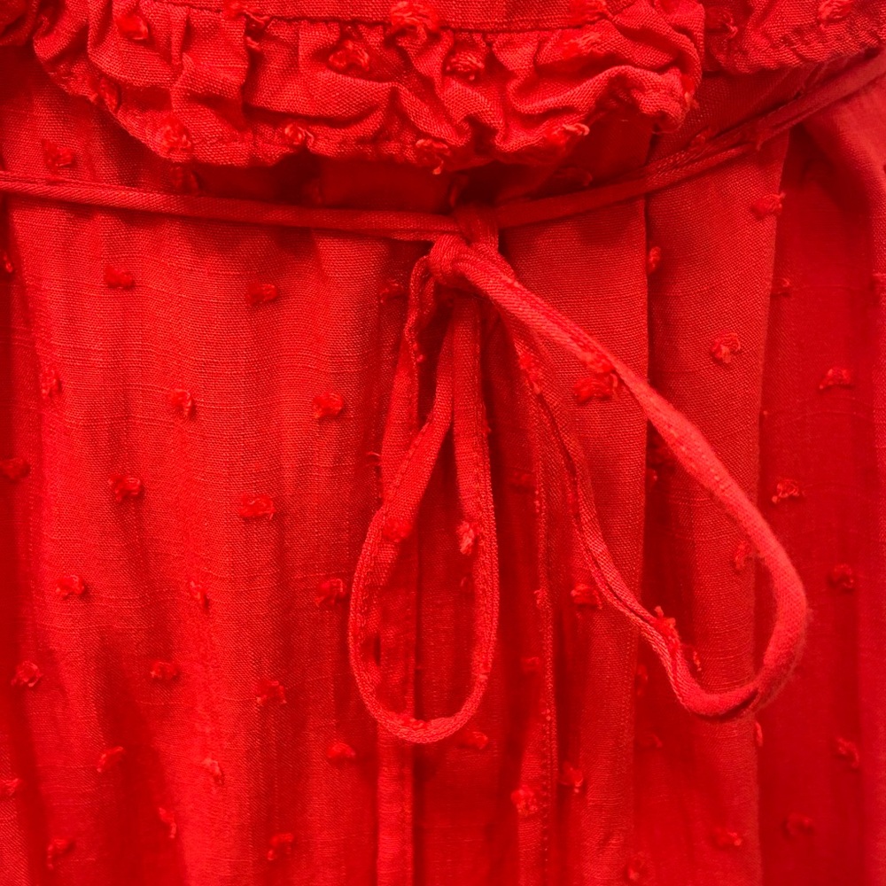 Elegant Red Ruffle Dress - Picture 2 of 7